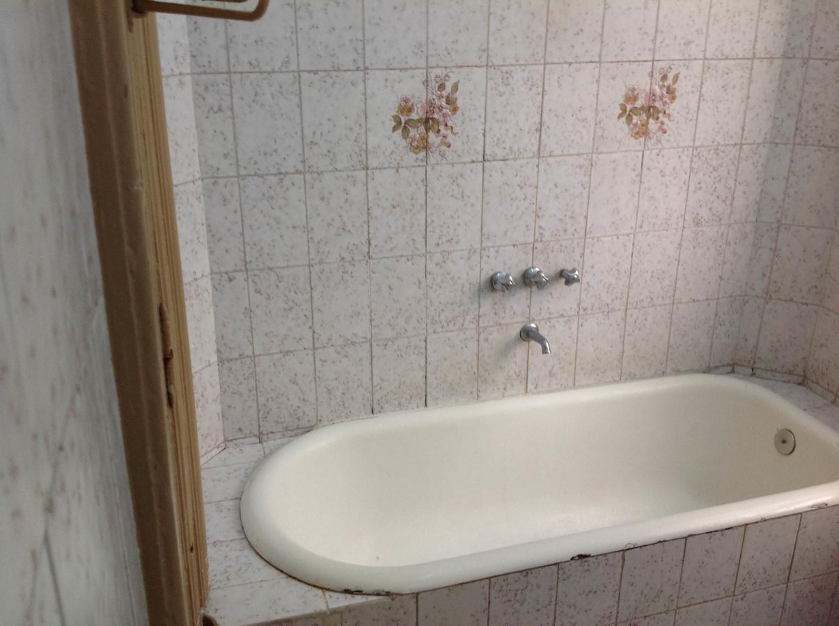 Hotel Petit Benitos Буенос Айрес Екстериор снимка